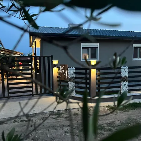 K&m Appartamento Nea Kallikrateia